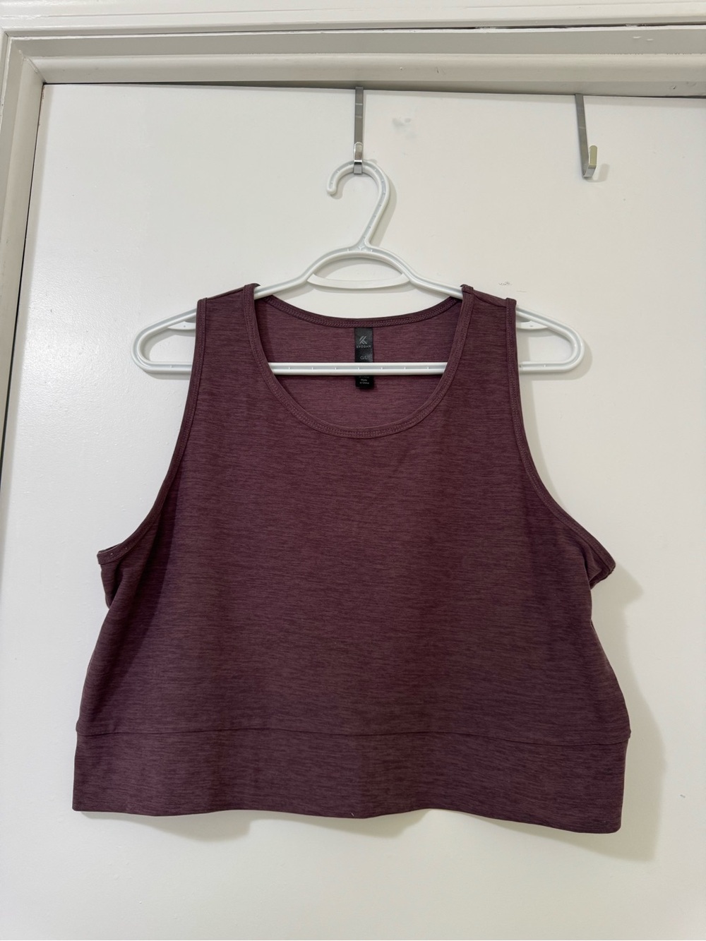 Kyodan Cropped Tank Top in Plum Heather